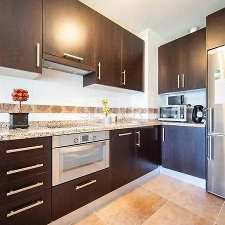 Mirador Al Naranco By Silastur *